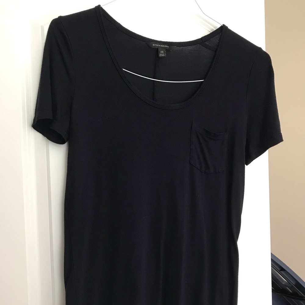 Banana Republic navy top
